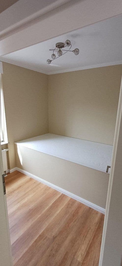 Prenájom bytu 2-izbový 33 m², Kaiserstraße 4a, Rüdesheim am Rhein, Hesensko Prenájom bytu 2-izbový 33 m², Kaiserstraße 4a, Rüdesheim am Rhein, Hesensko