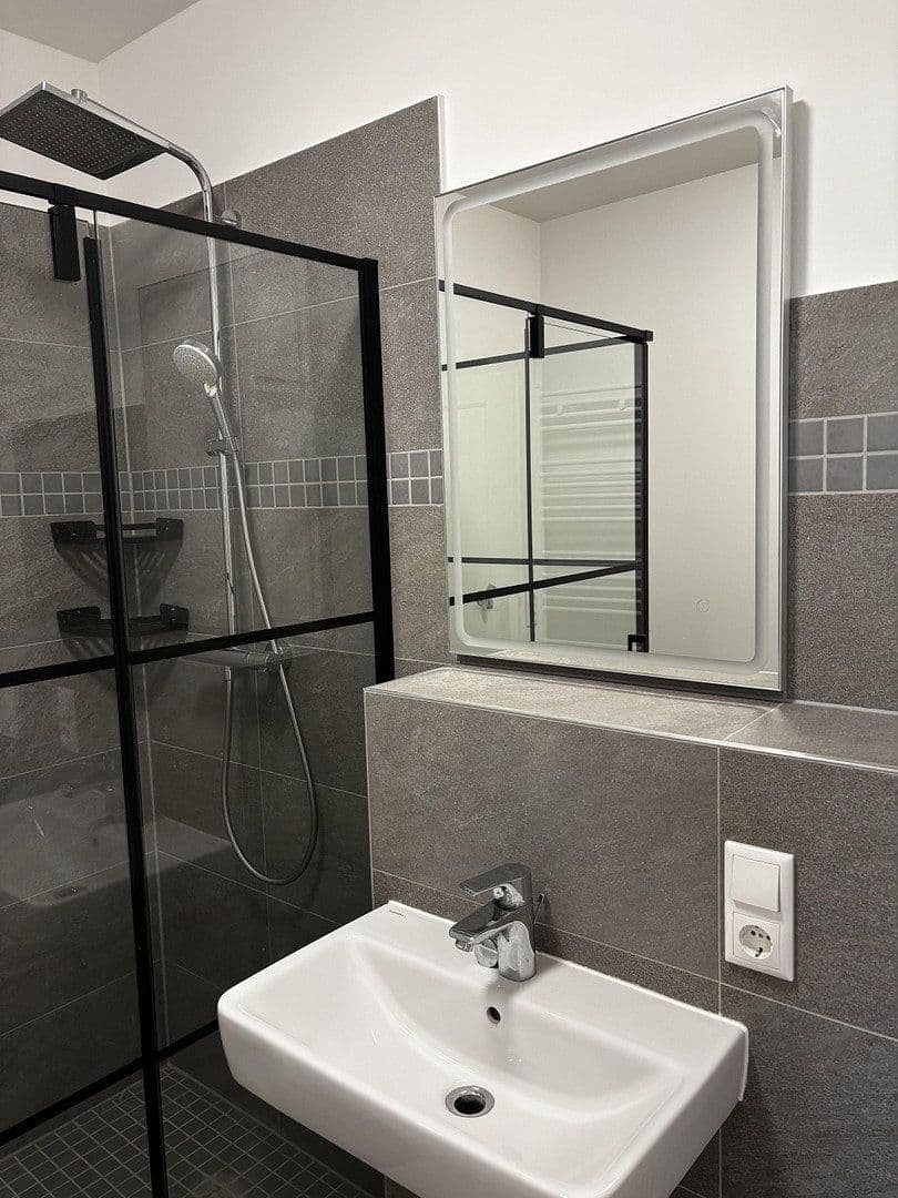 Prenájom bytu 2-izbový 33 m², Kaiserstraße 4a, Rüdesheim am Rhein, Hesensko Prenájom bytu 2-izbový 33 m², Kaiserstraße 4a, Rüdesheim am Rhein, Hesensko