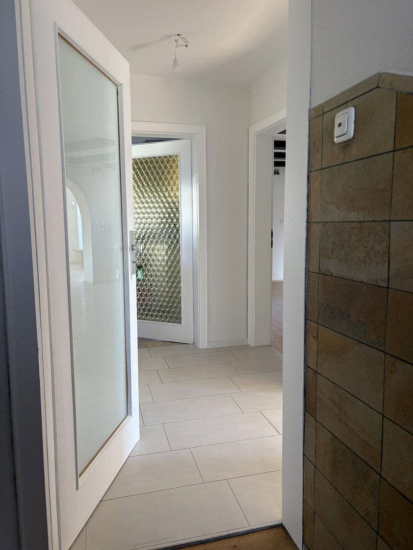 Prenájom bytu 3-izbový 138 m², Blumenstraße 34, Karlsfeld, Bavorsko Prenájom bytu 3-izbový 138 m², Blumenstraße 34, Karlsfeld, Bavorsko