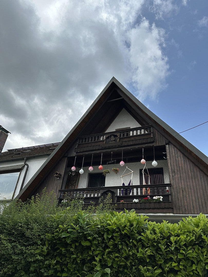 Prenájom bytu 3-izbový 138 m², Blumenstraße 34, Karlsfeld, Bavorsko Prenájom bytu 3-izbový 138 m², Blumenstraße 34, Karlsfeld, Bavorsko