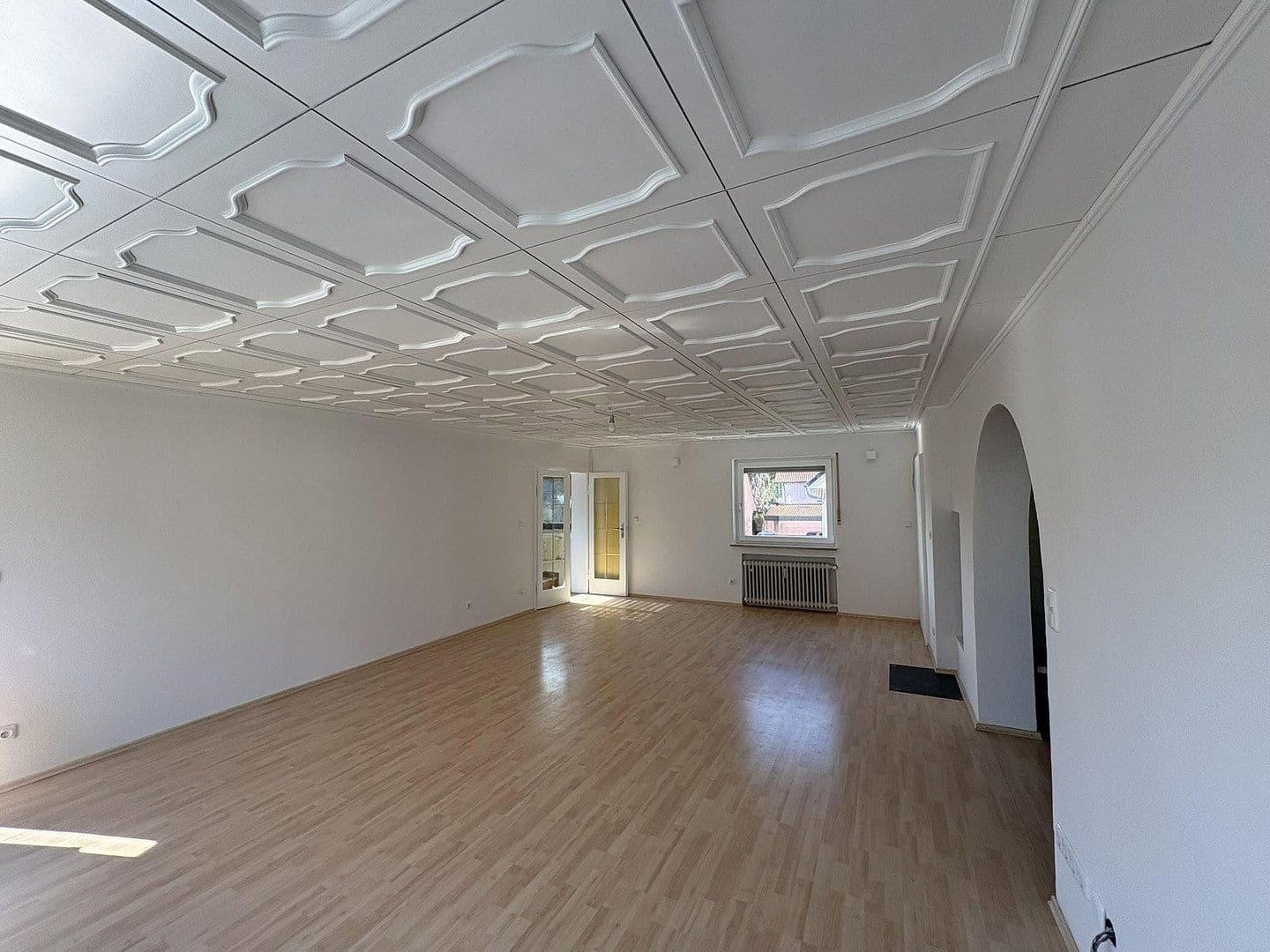 Prenájom bytu 3-izbový 138 m², Blumenstraße 34, Karlsfeld, Bavorsko Prenájom bytu 3-izbový 138 m², Blumenstraße 34, Karlsfeld, Bavorsko
