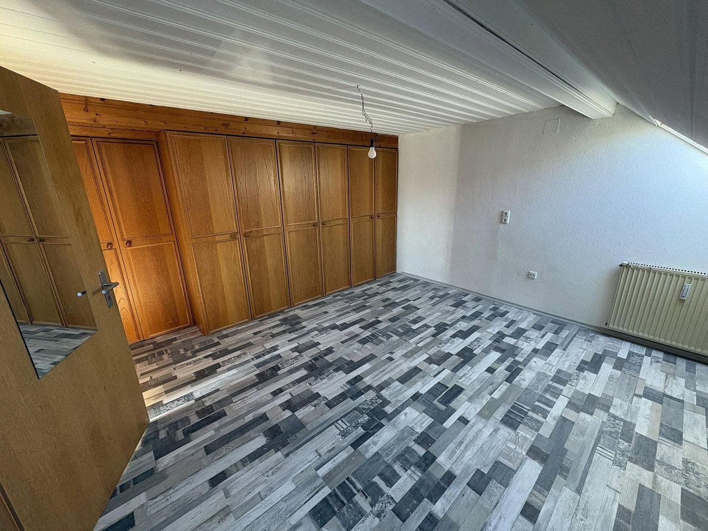 Prenájom bytu 3-izbový 138 m², Blumenstraße 34, Karlsfeld, Bavorsko Prenájom bytu 3-izbový 138 m², Blumenstraße 34, Karlsfeld, Bavorsko