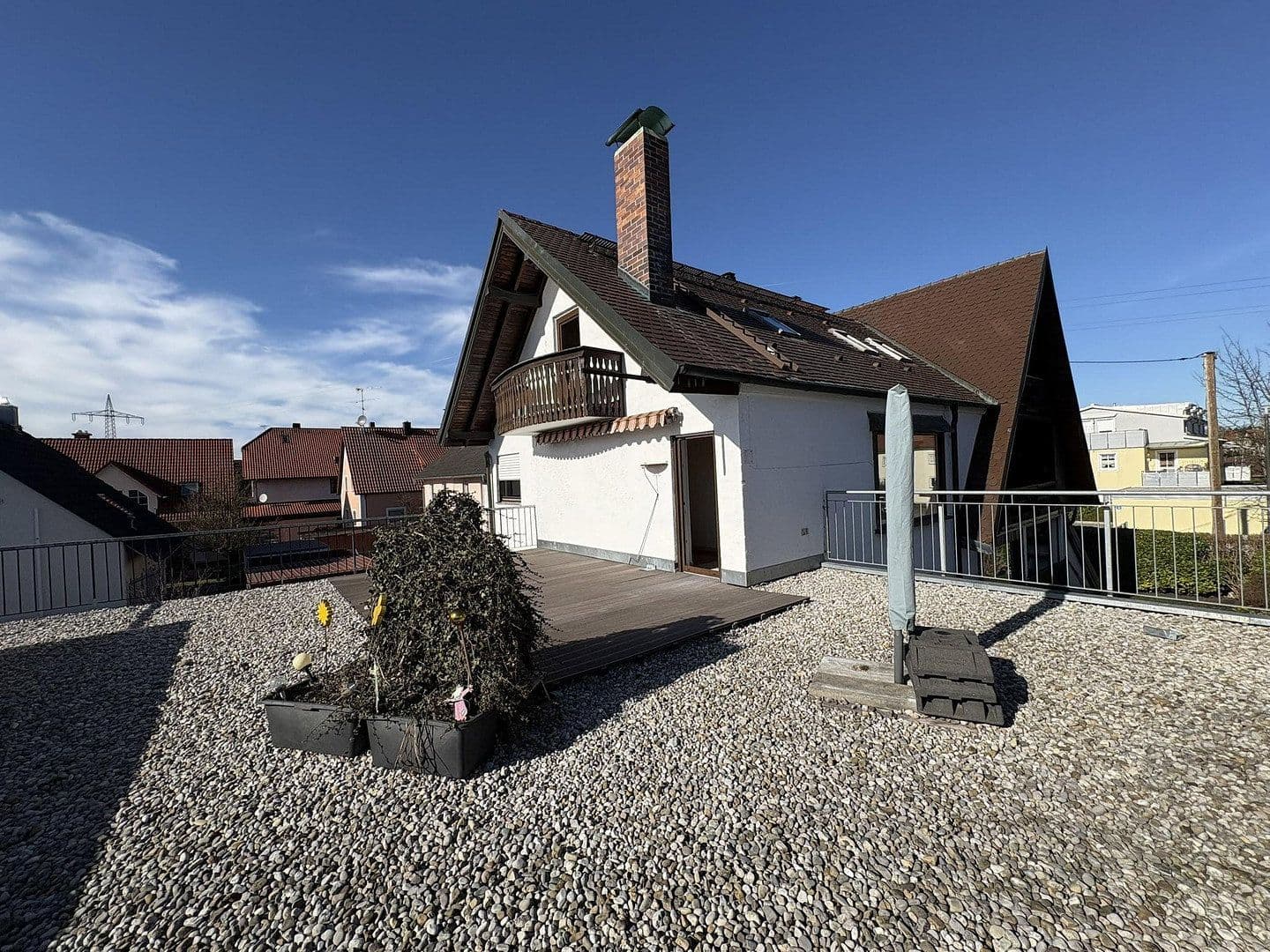 Prenájom bytu 3-izbový 138 m², Blumenstraße 34, Karlsfeld, Bavorsko Prenájom bytu 3-izbový 138 m², Blumenstraße 34, Karlsfeld, Bavorsko