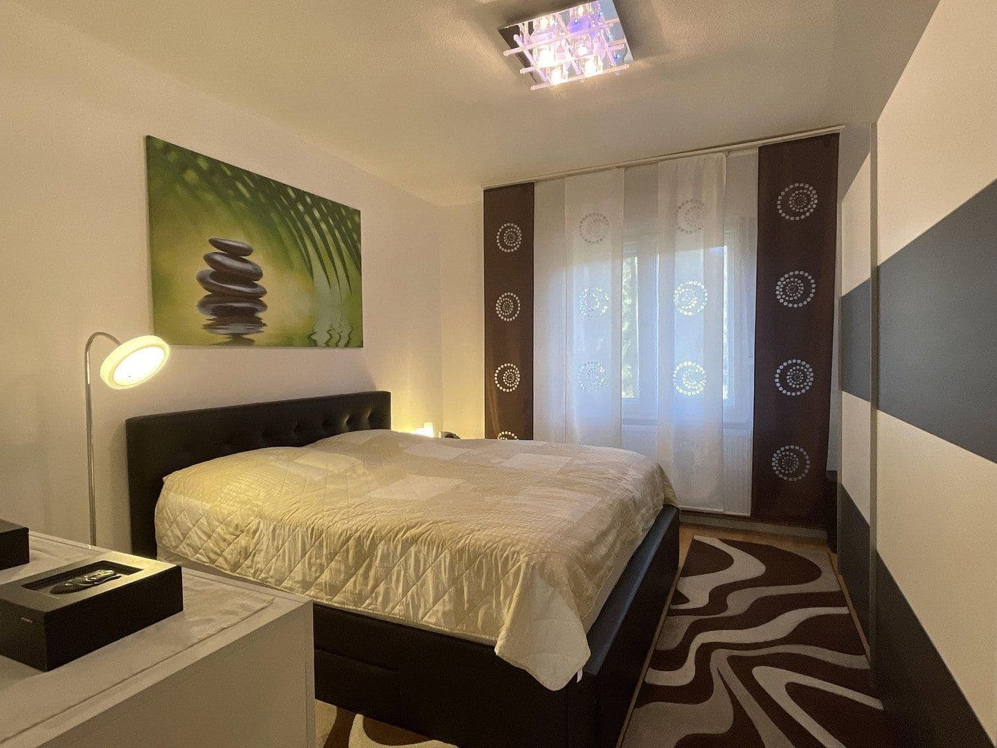 Predaj domu 400 m², pozemek 960 m², Berlin, Berlín Predaj domu 400 m², pozemek 960 m², Berlin, Berlín