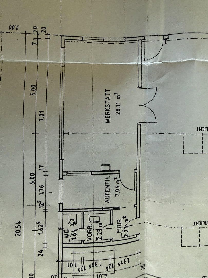 Predaj nebytového priestoru 1.500 m², Estenfeld, Bavorsko Predaj nebytového priestoru 1.500 m², Estenfeld, Bavorsko