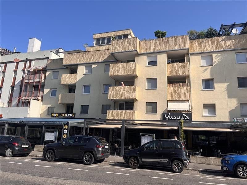 Prenájom bytu 2-izbový 82 m², Hauptstrasse 160, Weil am Rhein, Bádensko-Wurttembersko Prenájom bytu 2-izbový 82 m², Hauptstrasse 160, Weil am Rhein, Bádensko-Wurttembersko