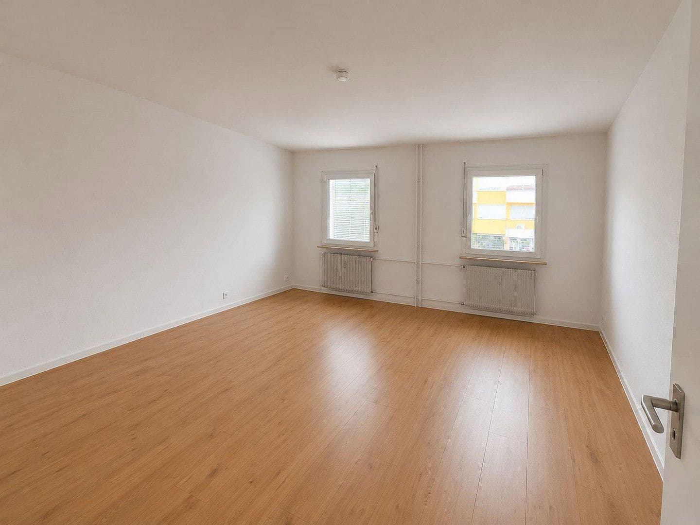 Prenájom bytu 2-izbový 82 m², Hauptstrasse 160, Weil am Rhein, Bádensko-Wurttembersko Prenájom bytu 2-izbový 82 m², Hauptstrasse 160, Weil am Rhein, Bádensko-Wurttembersko