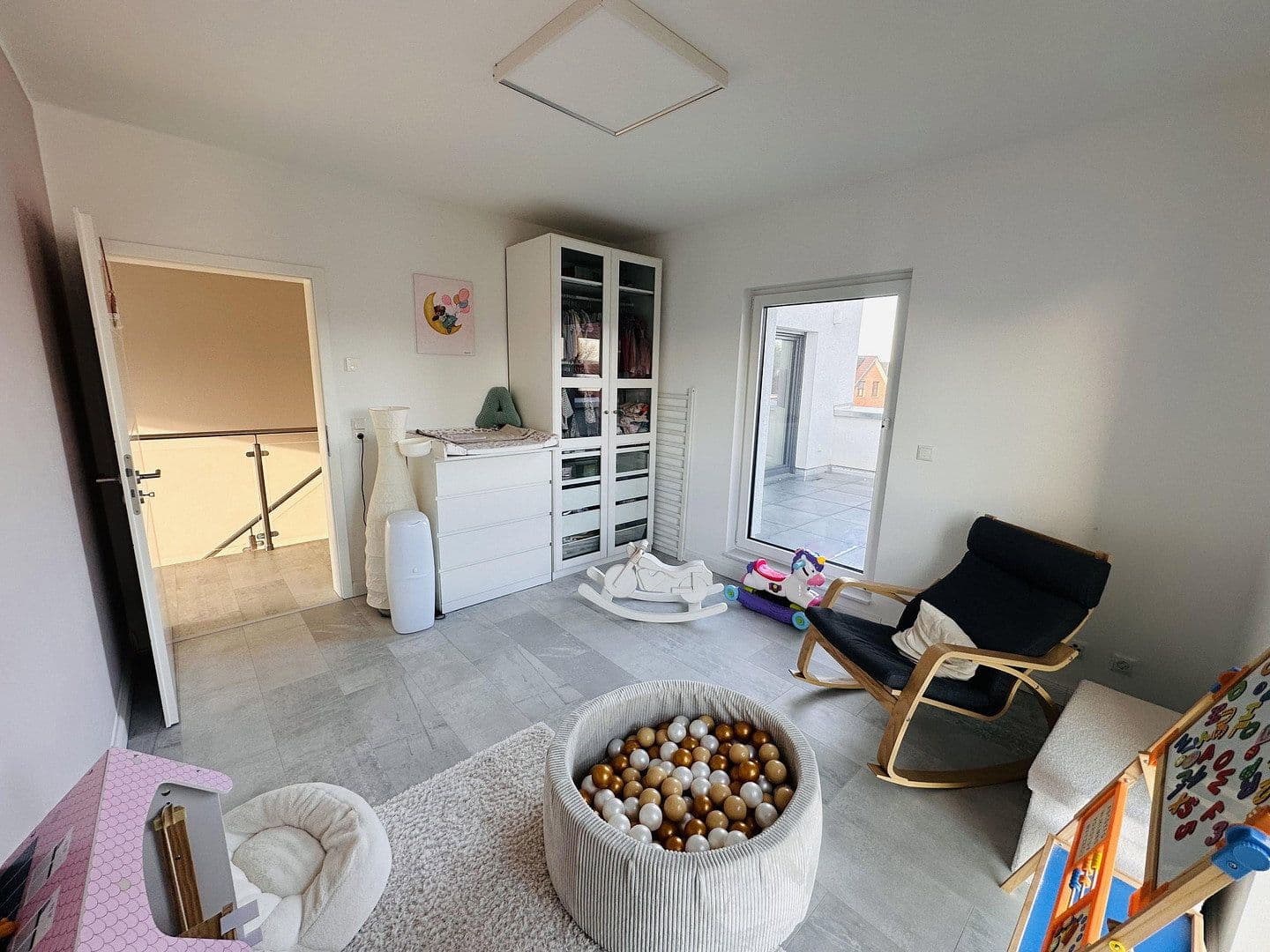 Predaj domu 171 m², pozemek 707 m², Ilsede, Dolné Sasko Predaj domu 171 m², pozemek 707 m², Ilsede, Dolné Sasko