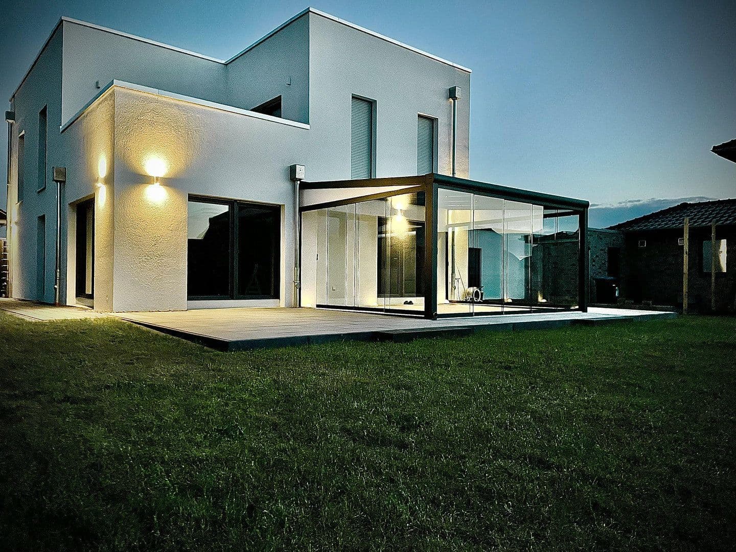 Predaj domu 171 m², pozemek 707 m², Ilsede, Dolné Sasko Predaj domu 171 m², pozemek 707 m², Ilsede, Dolné Sasko
