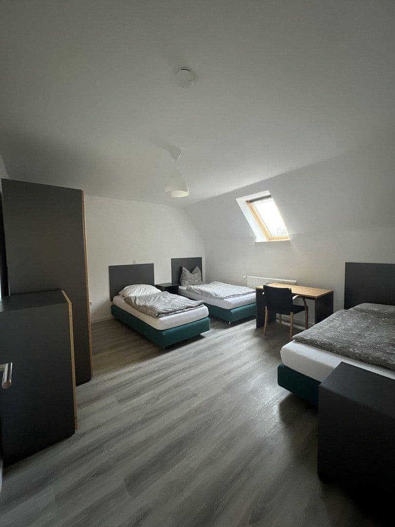 Predaj domu 485 m², pozemek 946 m², Springe, Dolné Sasko Predaj domu 485 m², pozemek 946 m², Springe, Dolné Sasko