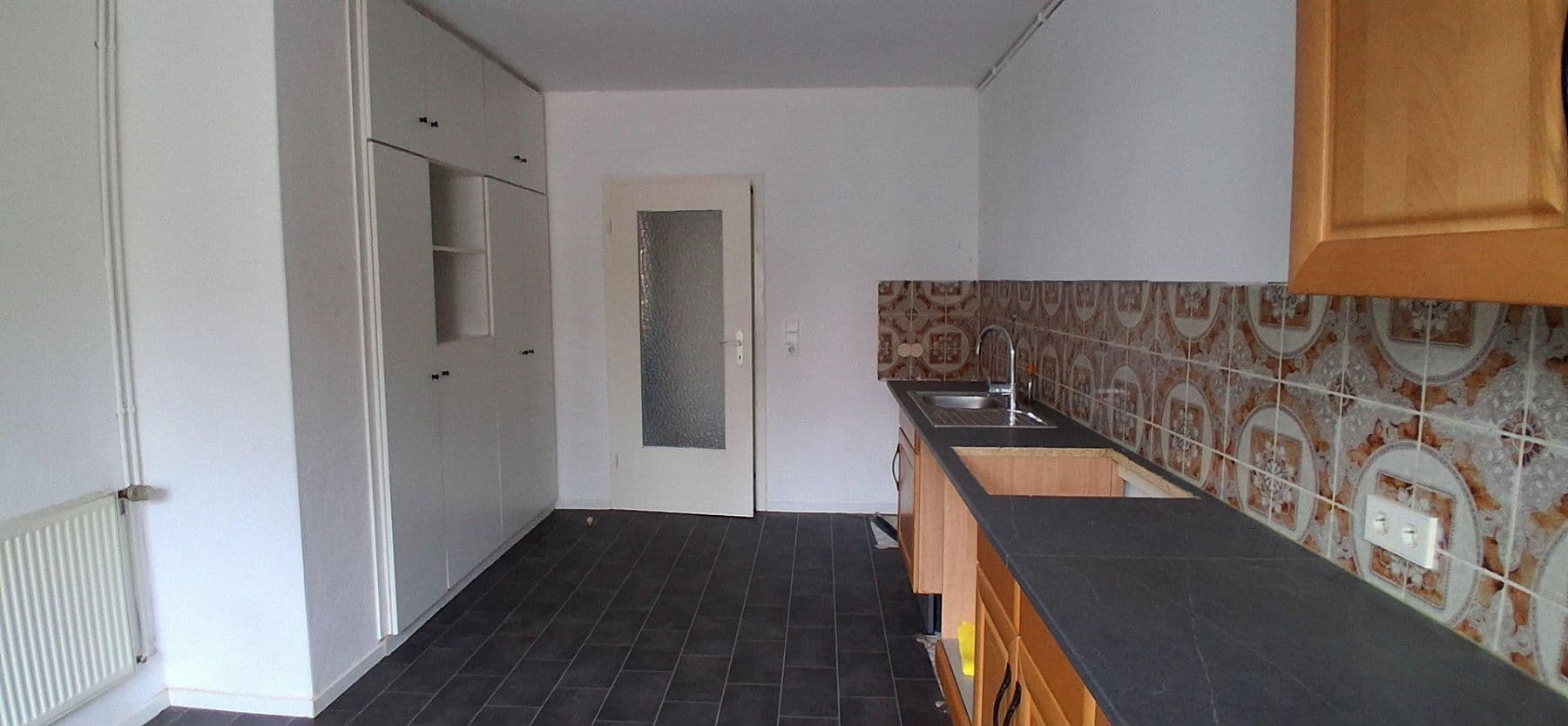 Predaj domu 240 m², pozemek 5.357 m², Okerstr. 84, Schwülper, Dolné Sasko Predaj domu 240 m², pozemek 5.357 m², Okerstr. 84, Schwülper, Dolné Sasko