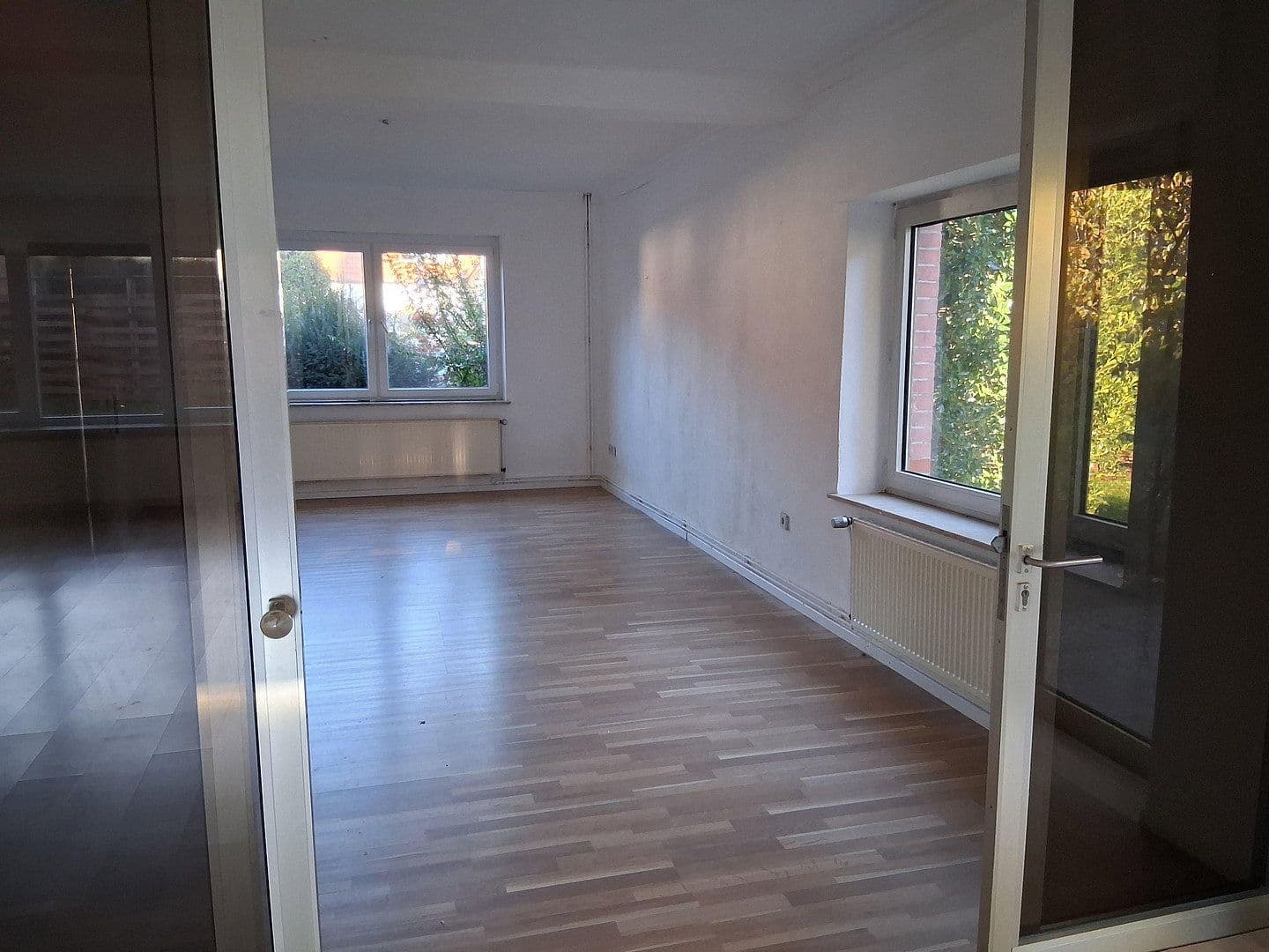 Predaj domu 240 m², pozemek 5.357 m², Okerstr. 84, Schwülper, Dolné Sasko Predaj domu 240 m², pozemek 5.357 m², Okerstr. 84, Schwülper, Dolné Sasko