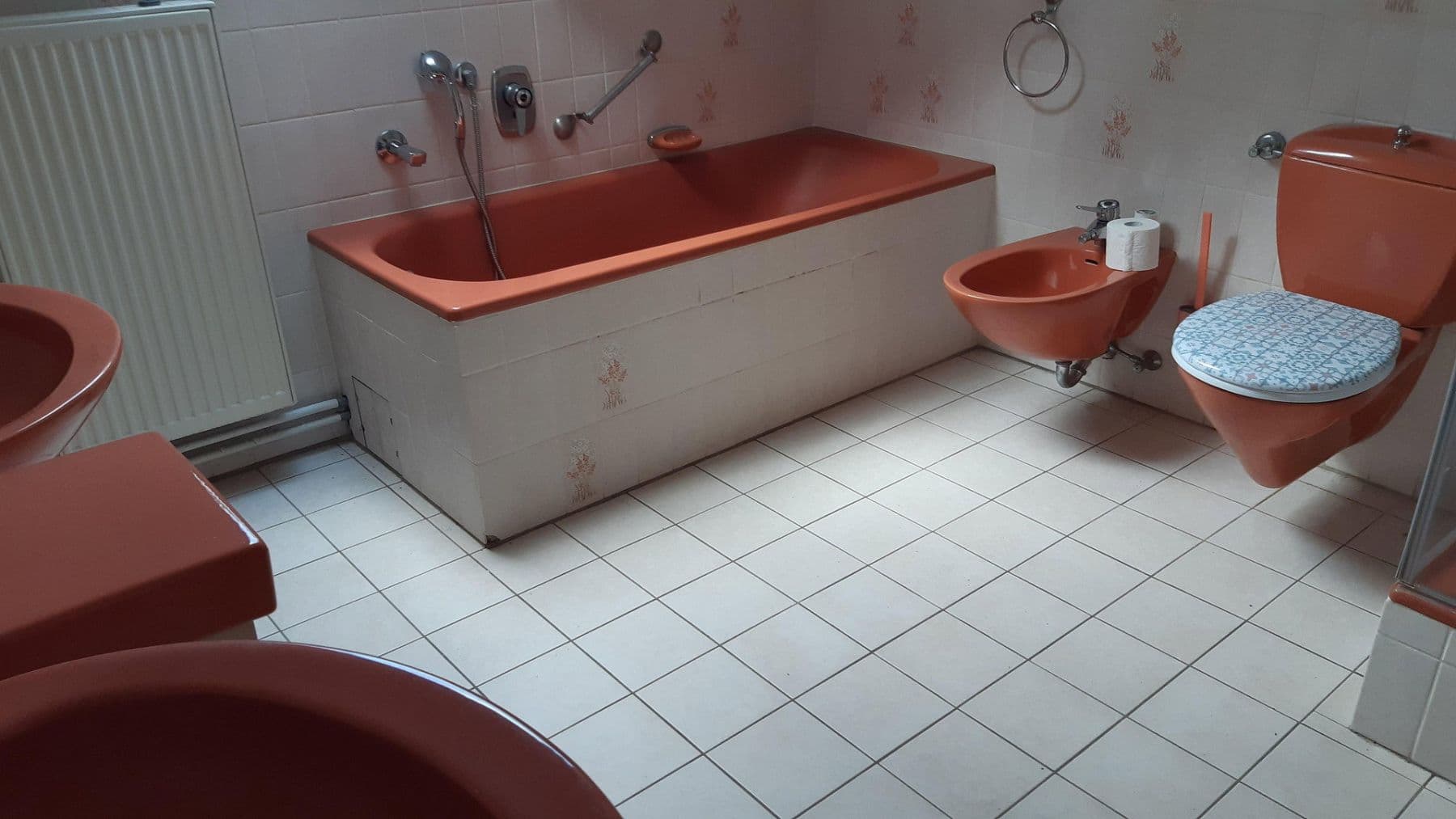 Predaj domu 240 m², pozemek 5.357 m², Okerstr. 84, Schwülper, Dolné Sasko Predaj domu 240 m², pozemek 5.357 m², Okerstr. 84, Schwülper, Dolné Sasko