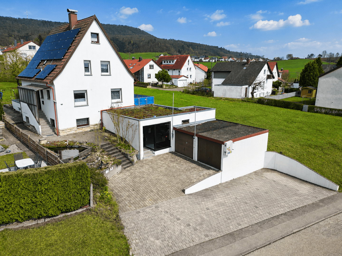 Predaj domu 125 m², pozemok 1.085 m², Karl-Keßler-Str. 160, Aalen, Bádensko-Wurttembersko Predaj domu 125 m², pozemok 1.085 m², Karl-Keßler-Str. 160, Aalen, Bádensko-Wurttembersko
