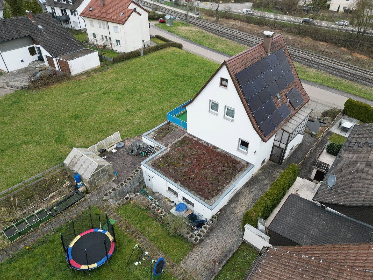 Predaj domu 125 m², pozemek 1.085 m², Karl-Keßler-Str. 160, Aalen, Bádensko-Wurttembersko Predaj domu 125 m², pozemek 1.085 m², Karl-Keßler-Str. 160, Aalen, Bádensko-Wurttembersko