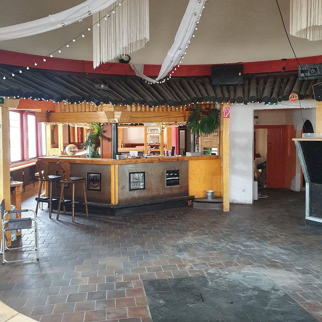 Predaj domu 611 m², pozemek 430 m², Elbingeröderstr. 9, Braunlage, Dolné Sasko Predaj domu 611 m², pozemek 430 m², Elbingeröderstr. 9, Braunlage, Dolné Sasko