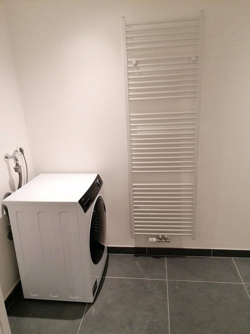 Prenájom bytu 149 m², Schöffenweg, Leverkusen, Severné Porýnie - Westfálsko Prenájom bytu 149 m², Schöffenweg, Leverkusen, Severné Porýnie - Westfálsko