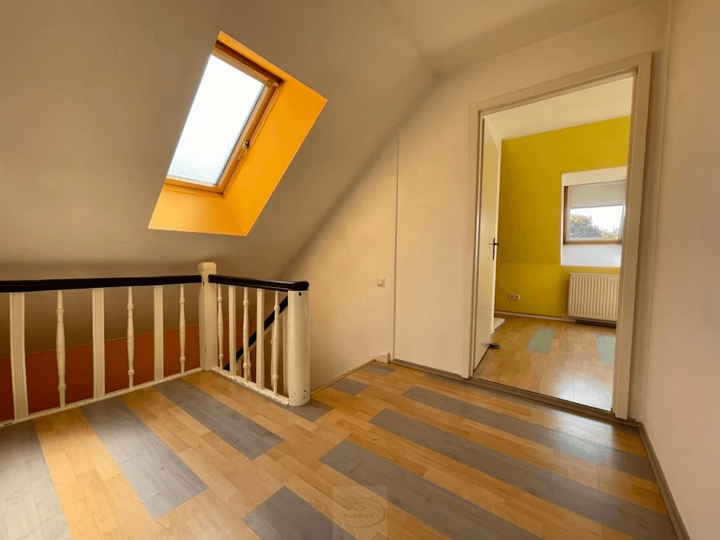 Predaj domu 188 m², pozemek 1.546 m², Wunstorf, Dolné Sasko Predaj domu 188 m², pozemek 1.546 m², Wunstorf, Dolné Sasko