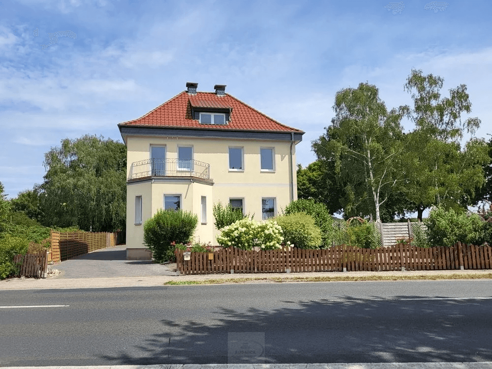 Predaj domu 188 m², pozemek 1.546 m², Wunstorf, Dolné Sasko Predaj domu 188 m², pozemek 1.546 m², Wunstorf, Dolné Sasko