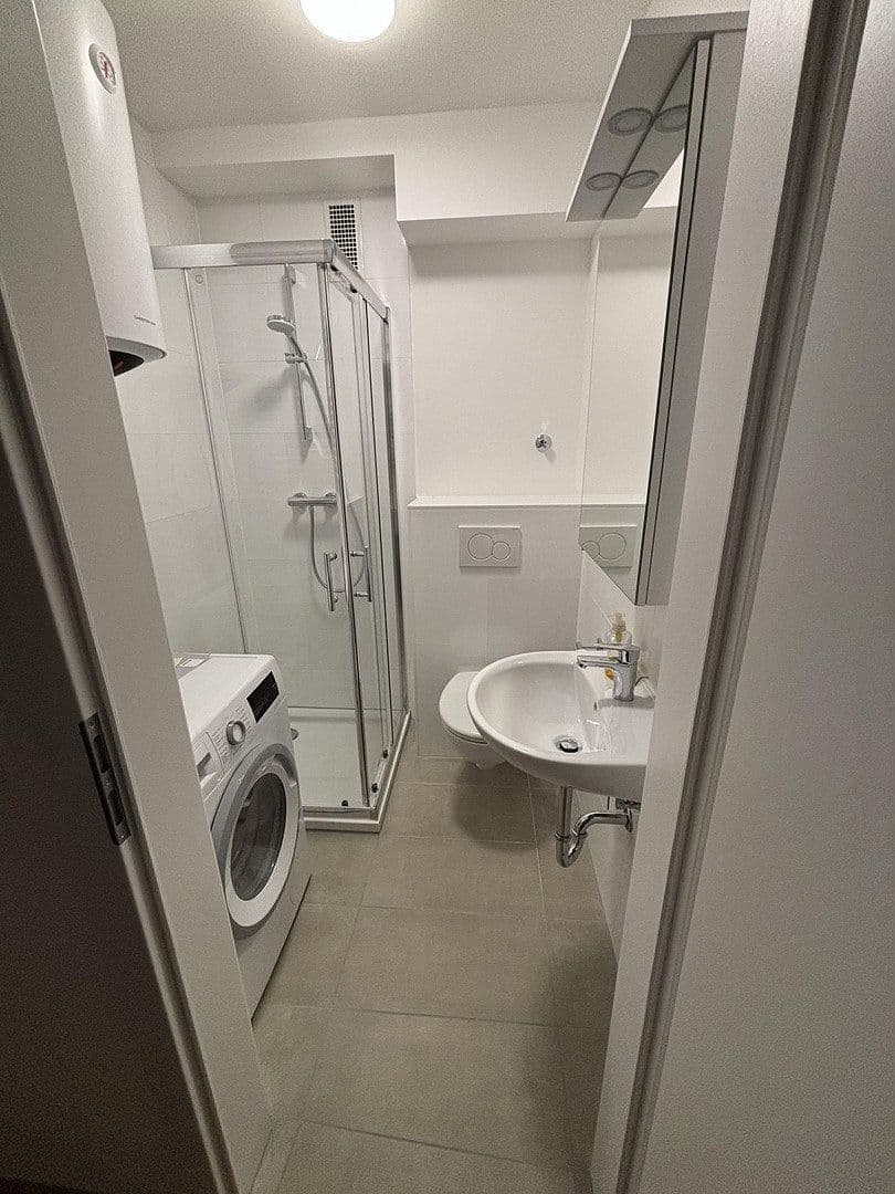 Prenájom bytu 1-izbový 35 m², Baaderstraße 48, München, Bavorsko Prenájom bytu 1-izbový 35 m², Baaderstraße 48, München, Bavorsko