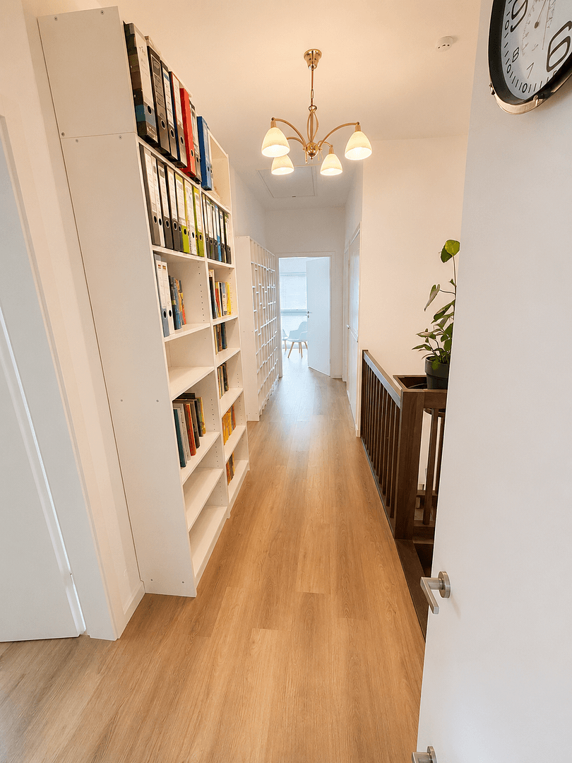 Prenájom domu 157 m², pozemek 290 m², Hamburg, Hamburg Prenájom domu 157 m², pozemek 290 m², Hamburg, Hamburg