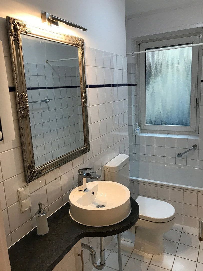 Prenájom bytu 2-izbový 69 m², Ulmenstr 00, Frankfurt am Main, Hesensko Prenájom bytu 2-izbový 69 m², Ulmenstr 00, Frankfurt am Main, Hesensko