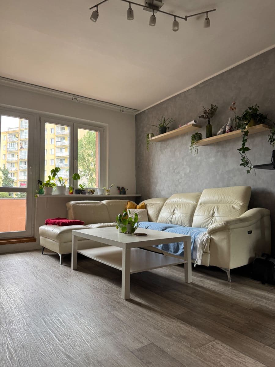Prenájom bytu 2-izbový 51 m², Sněženková, Praha, Praha Prenájom bytu 2-izbový 51 m², Sněženková, Praha, Praha
