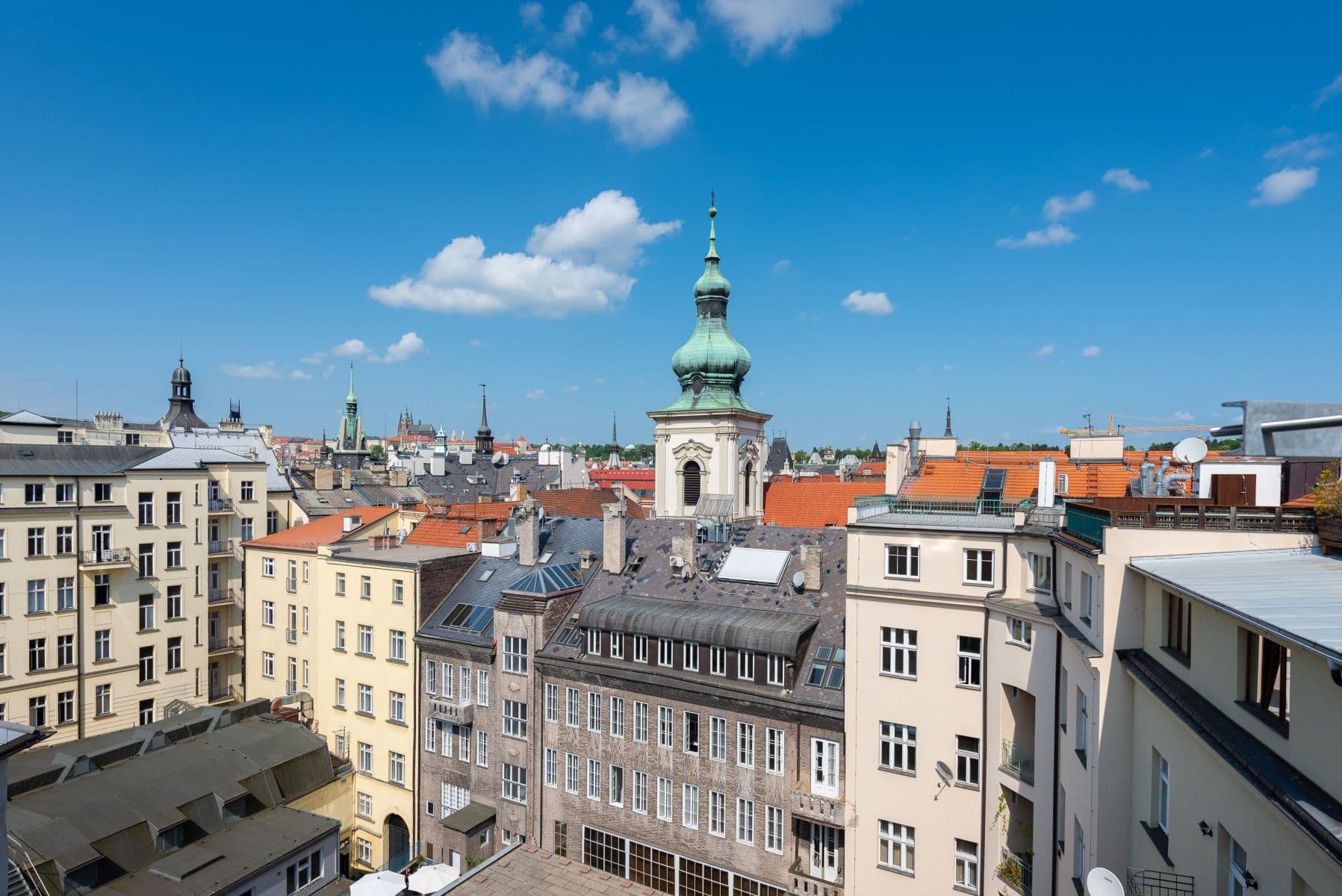 Prenájom bytu 50 m², Staroměstské náměstí, Praha, Praha Prenájom bytu 50 m², Staroměstské náměstí, Praha, Praha
