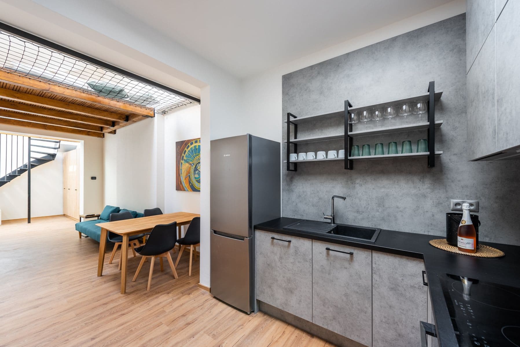 Prenájom bytu 50 m², Staroměstské náměstí, Praha, Praha Prenájom bytu 50 m², Staroměstské náměstí, Praha, Praha