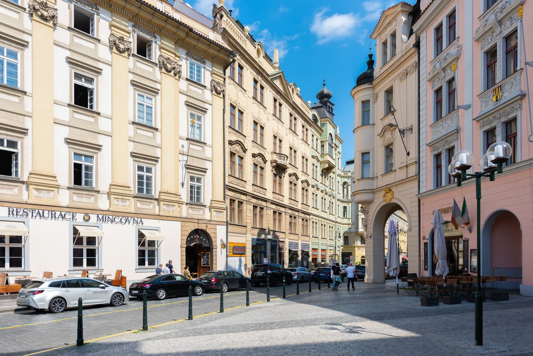 Prenájom bytu 50 m², Staroměstské náměstí, Praha, Praha Prenájom bytu 50 m², Staroměstské náměstí, Praha, Praha