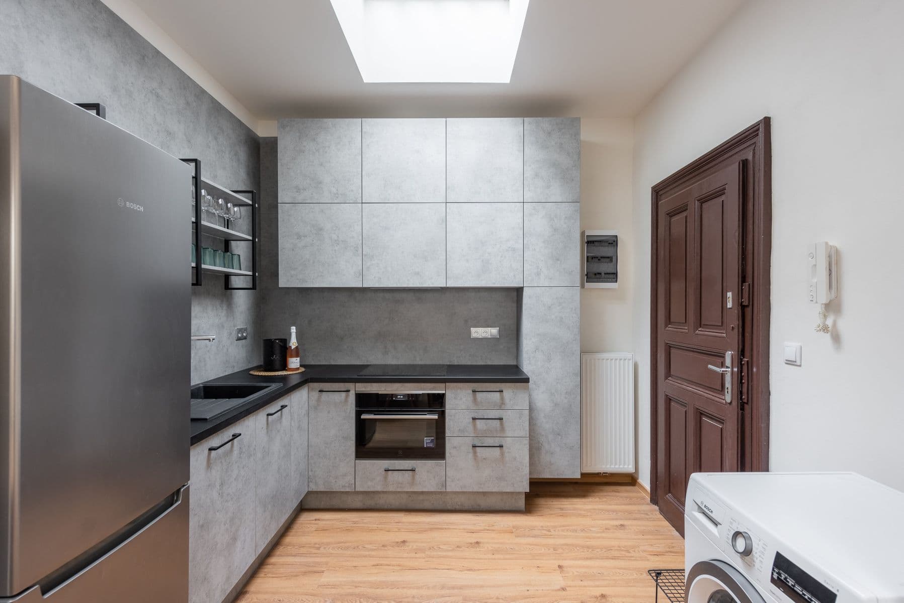 Prenájom bytu 50 m², Staroměstské náměstí, Praha, Praha Prenájom bytu 50 m², Staroměstské náměstí, Praha, Praha