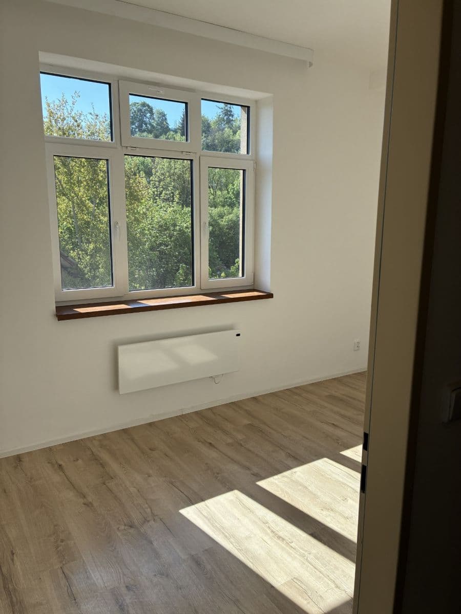 Prenájom bytu 2-izbový 51 m², Postupice, Středočeský kraj Prenájom bytu 2-izbový 51 m², Postupice, Středočeský kraj