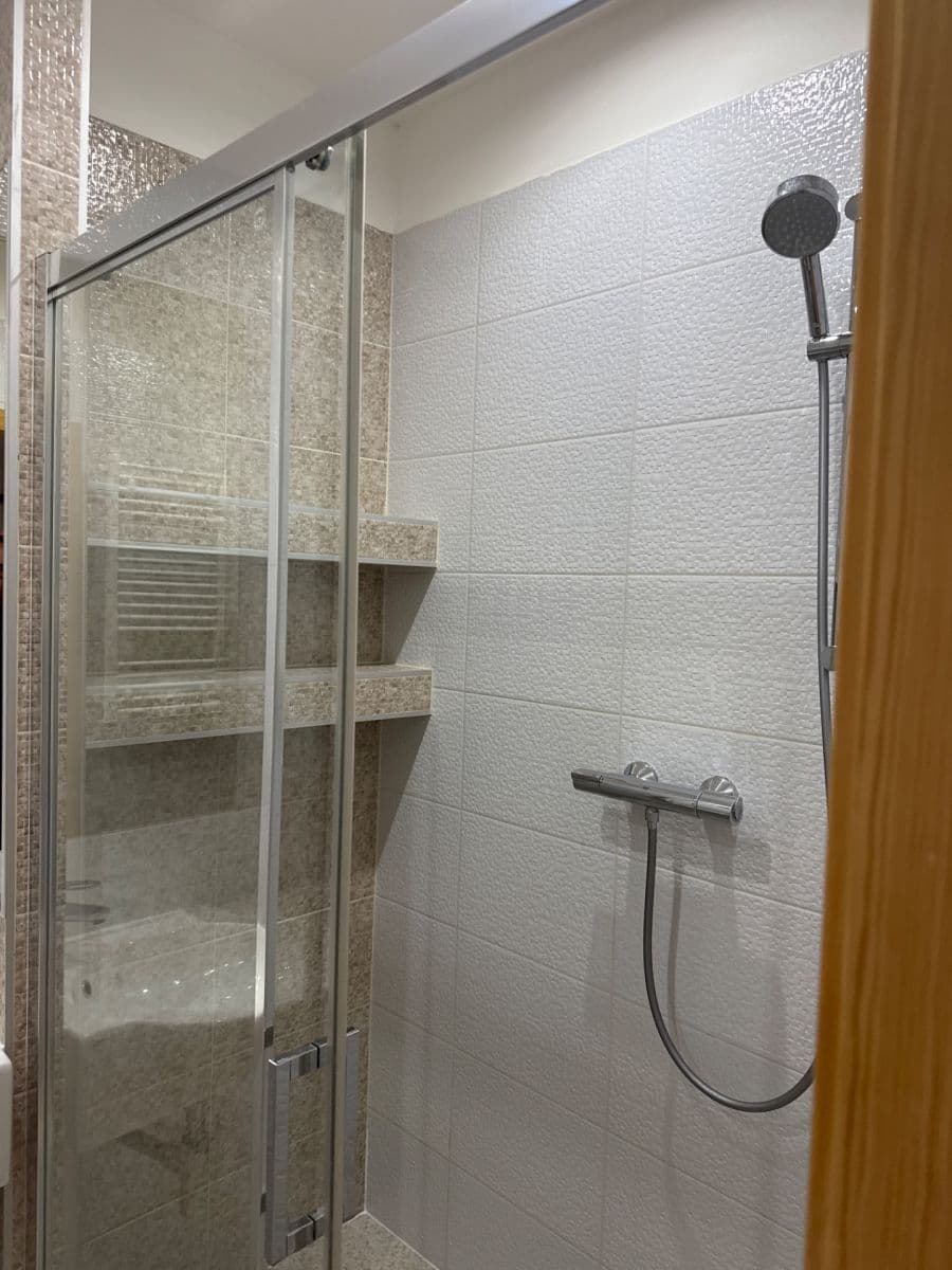 Prenájom bytu 2-izbový 89 m², Povltavská, Klecany, Středočeský kraj Prenájom bytu 2-izbový 89 m², Povltavská, Klecany, Středočeský kraj