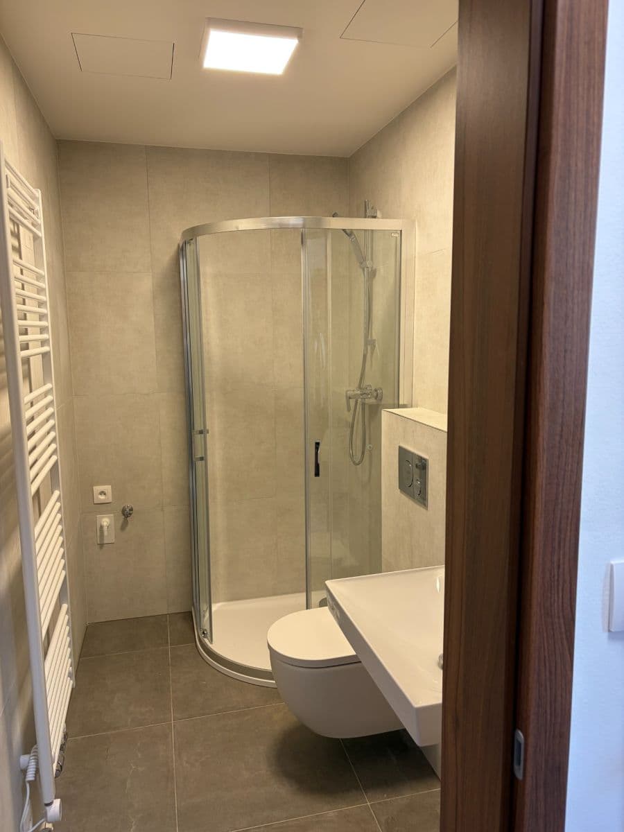 Prenájom bytu 1-izbový 35 m², Sovinec, Brno, Jihomoravský kraj Prenájom bytu 1-izbový 35 m², Sovinec, Brno, Jihomoravský kraj