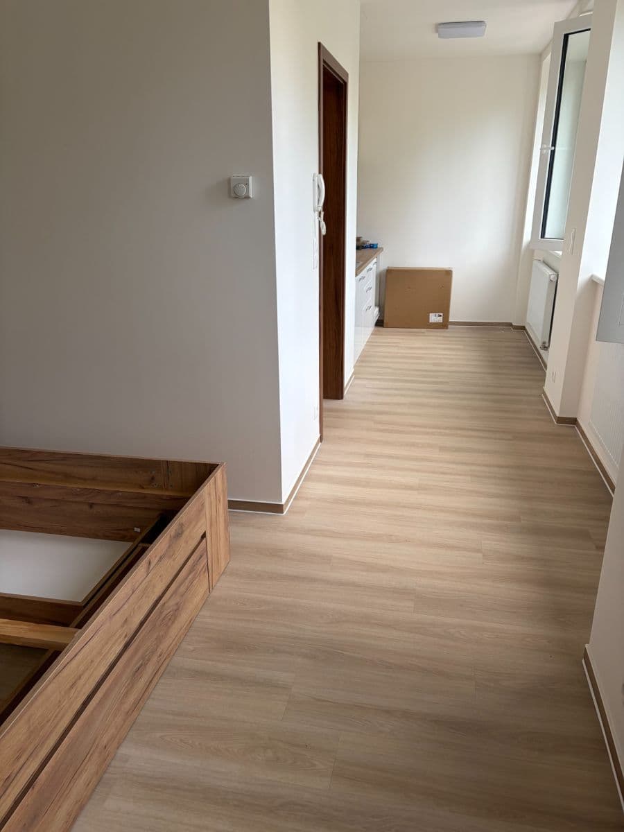 Prenájom bytu 1-izbový 35 m², Sovinec, Brno, Jihomoravský kraj Prenájom bytu 1-izbový 35 m², Sovinec, Brno, Jihomoravský kraj