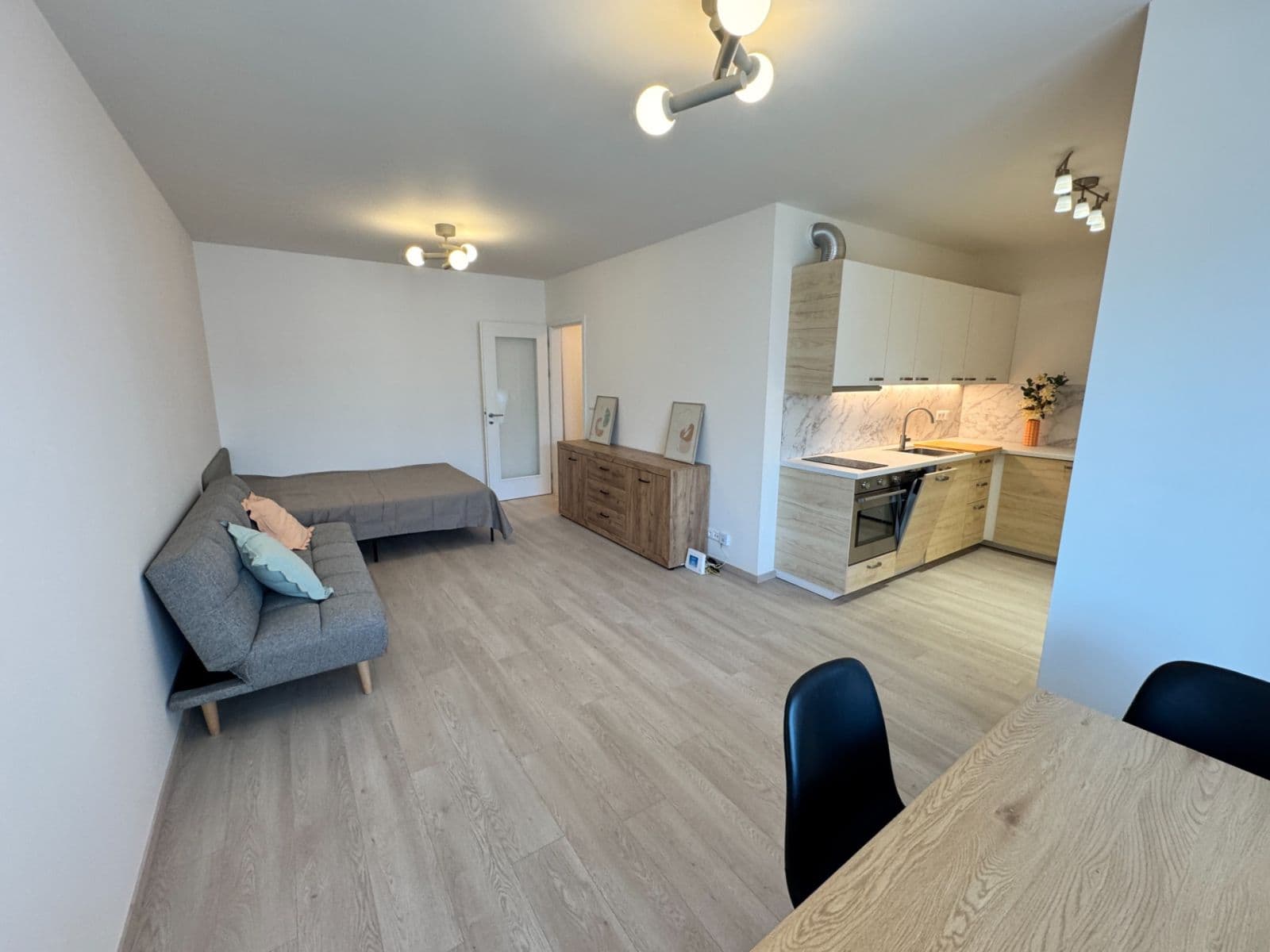Prenájom bytu 1-izbový 39 m², Poděbradská, Praha, Praha Prenájom bytu 1-izbový 39 m², Poděbradská, Praha, Praha