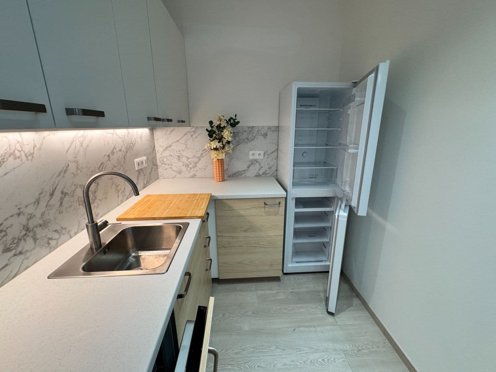 Prenájom bytu 1-izbový 39 m², Poděbradská, Praha, Praha Prenájom bytu 1-izbový 39 m², Poděbradská, Praha, Praha