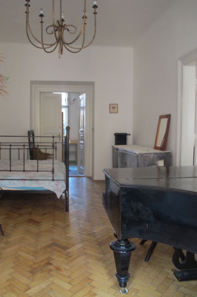 Prenájom bytu 3-izbový 72 m², Jeruzalémská, Praha, Praha Prenájom bytu 3-izbový 72 m², Jeruzalémská, Praha, Praha