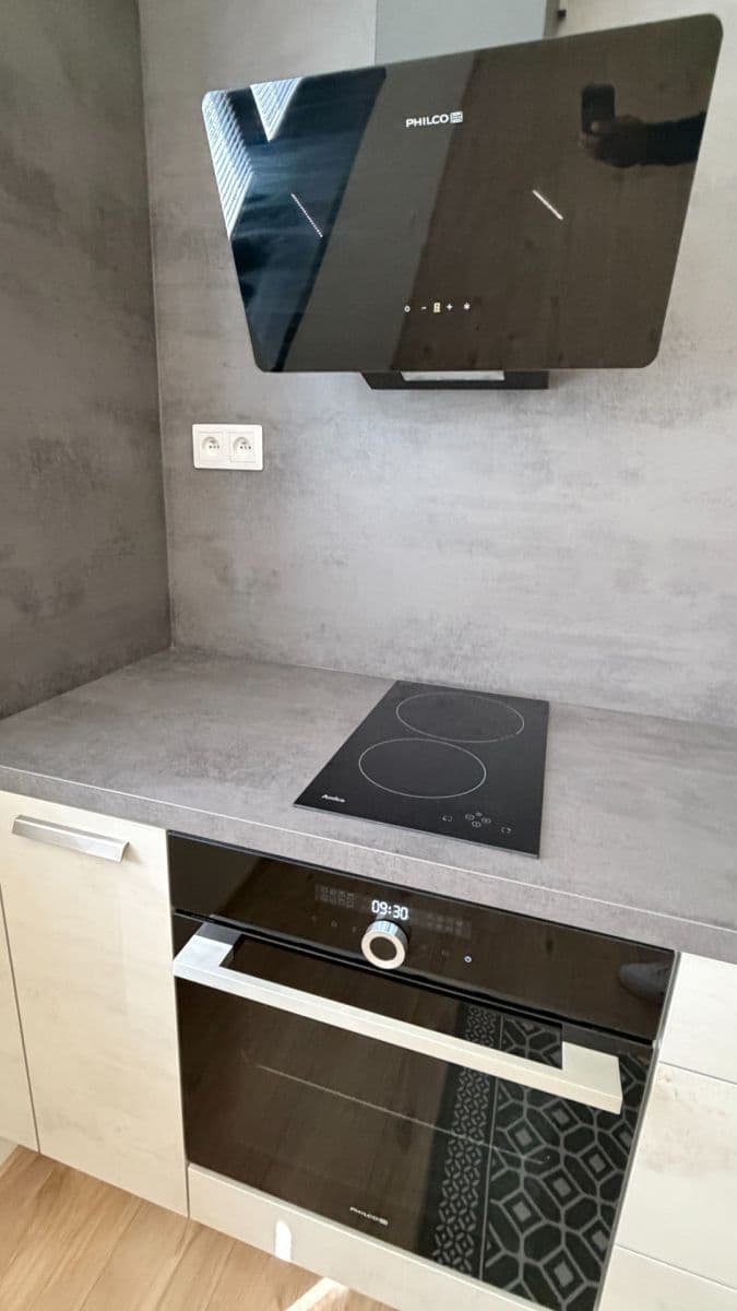 Prenájom bytu 2-izbový 44 m², Nádražní, Hořovice, Středočeský kraj Prenájom bytu 2-izbový 44 m², Nádražní, Hořovice, Středočeský kraj