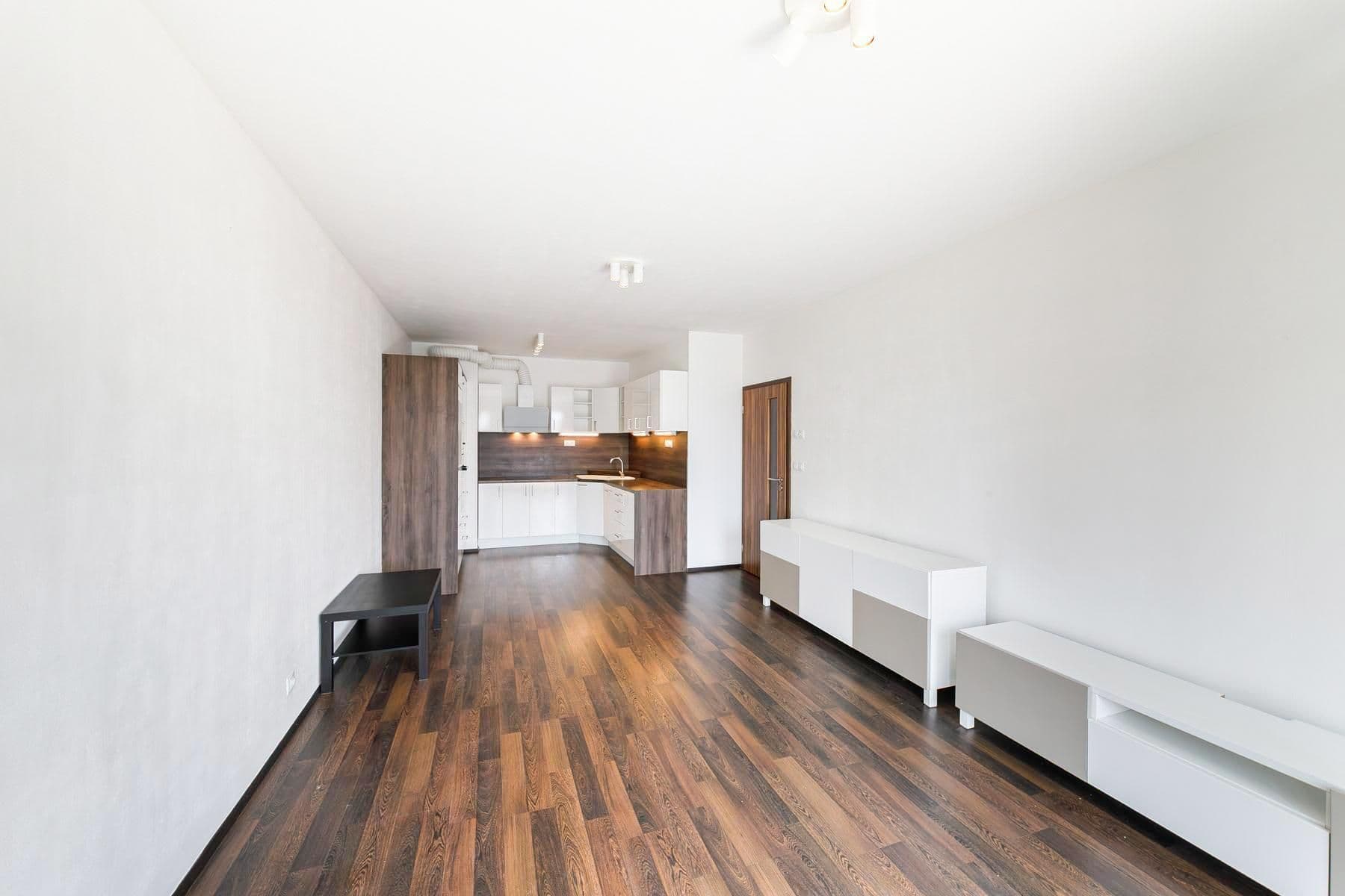 Predaj bytu 2-izbový 65 m², Hlučkova, Praha, Praha Predaj bytu 2-izbový 65 m², Hlučkova, Praha, Praha