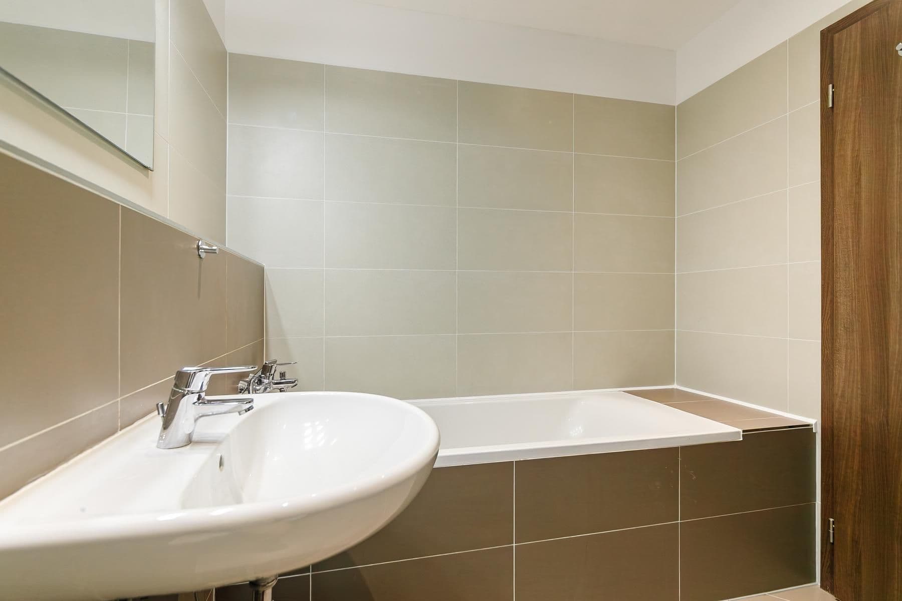 Predaj bytu 2-izbový 65 m², Hlučkova, Praha, Praha Predaj bytu 2-izbový 65 m², Hlučkova, Praha, Praha