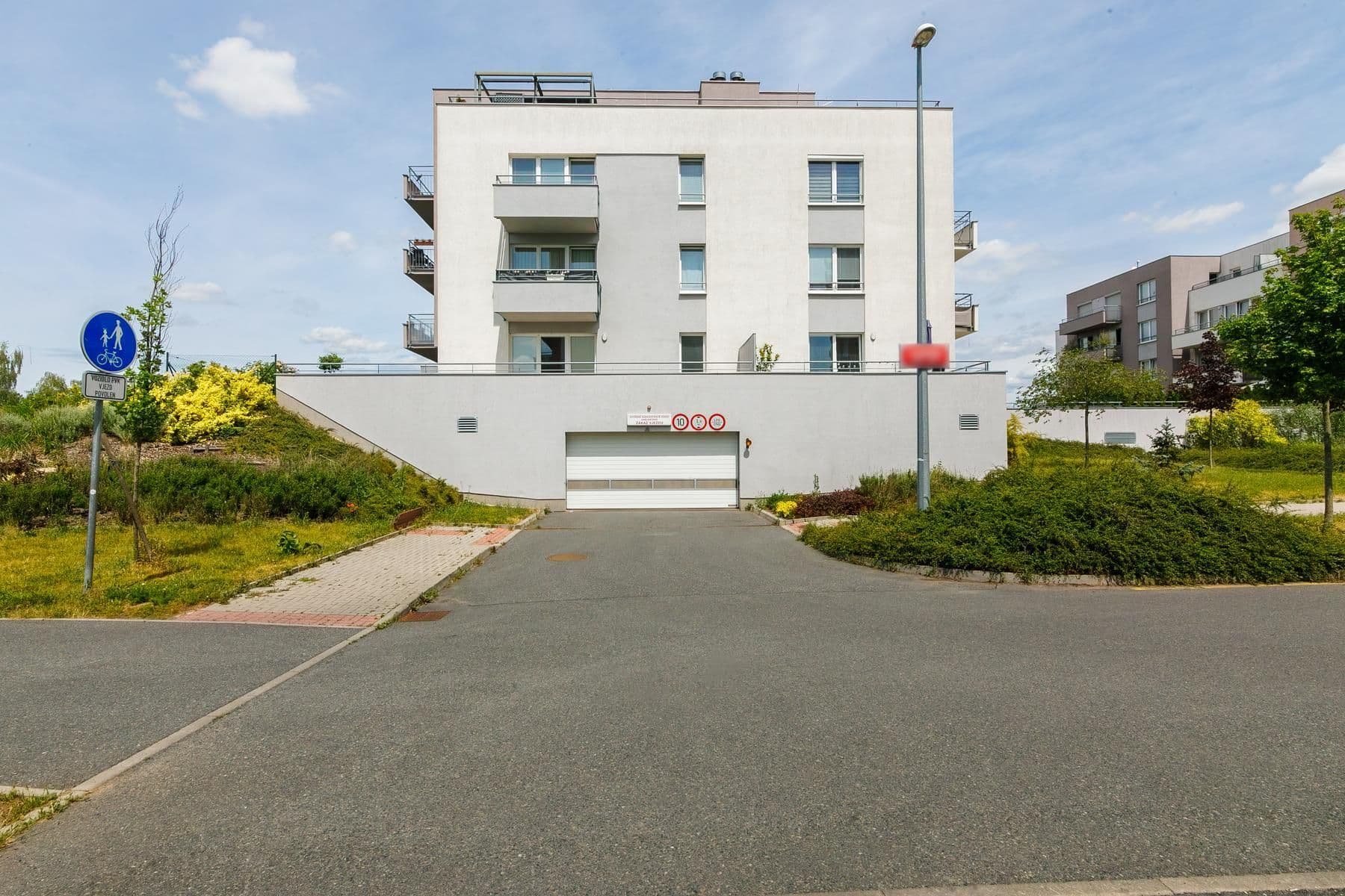 Predaj bytu 2-izbový 65 m², Hlučkova, Praha, Praha Predaj bytu 2-izbový 65 m², Hlučkova, Praha, Praha