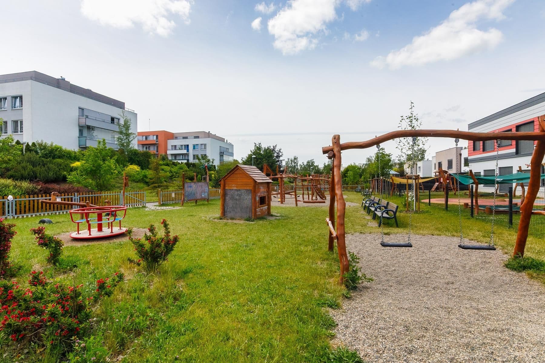 Predaj bytu 2-izbový 65 m², Hlučkova, Praha, Praha Predaj bytu 2-izbový 65 m², Hlučkova, Praha, Praha