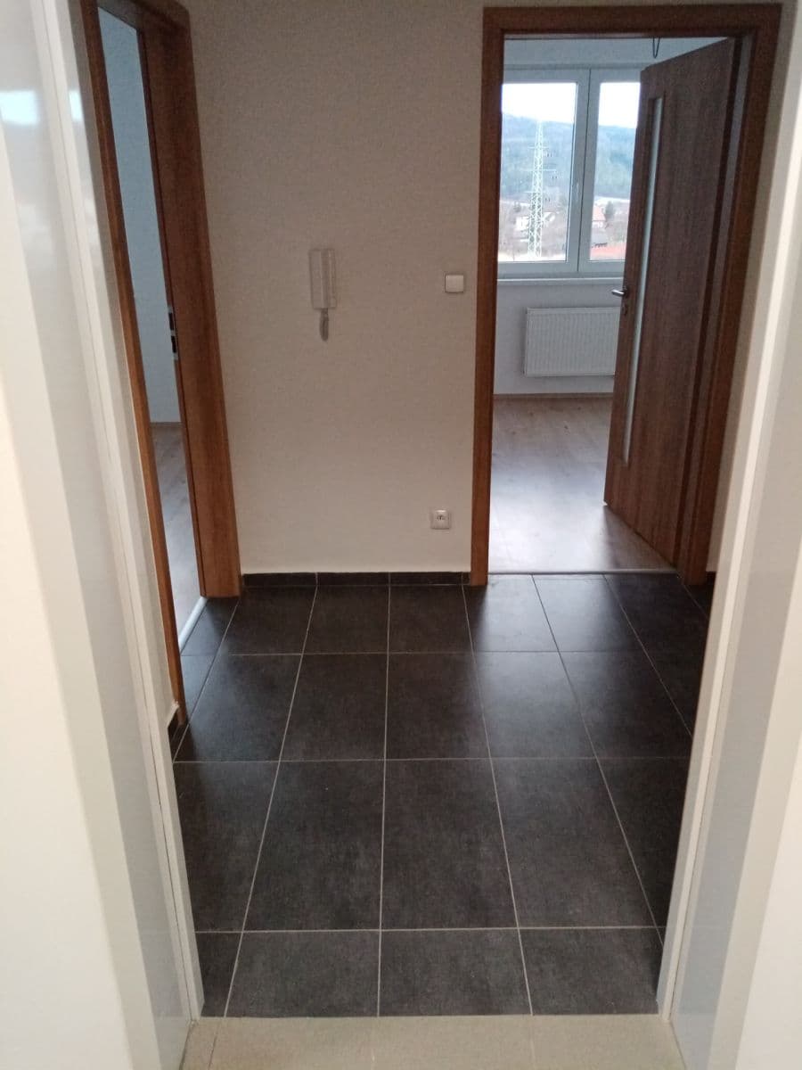 Prenájom bytu 2-izbový 45 m², Zborovská, Jince, Středočeský kraj Prenájom bytu 2-izbový 45 m², Zborovská, Jince, Středočeský kraj