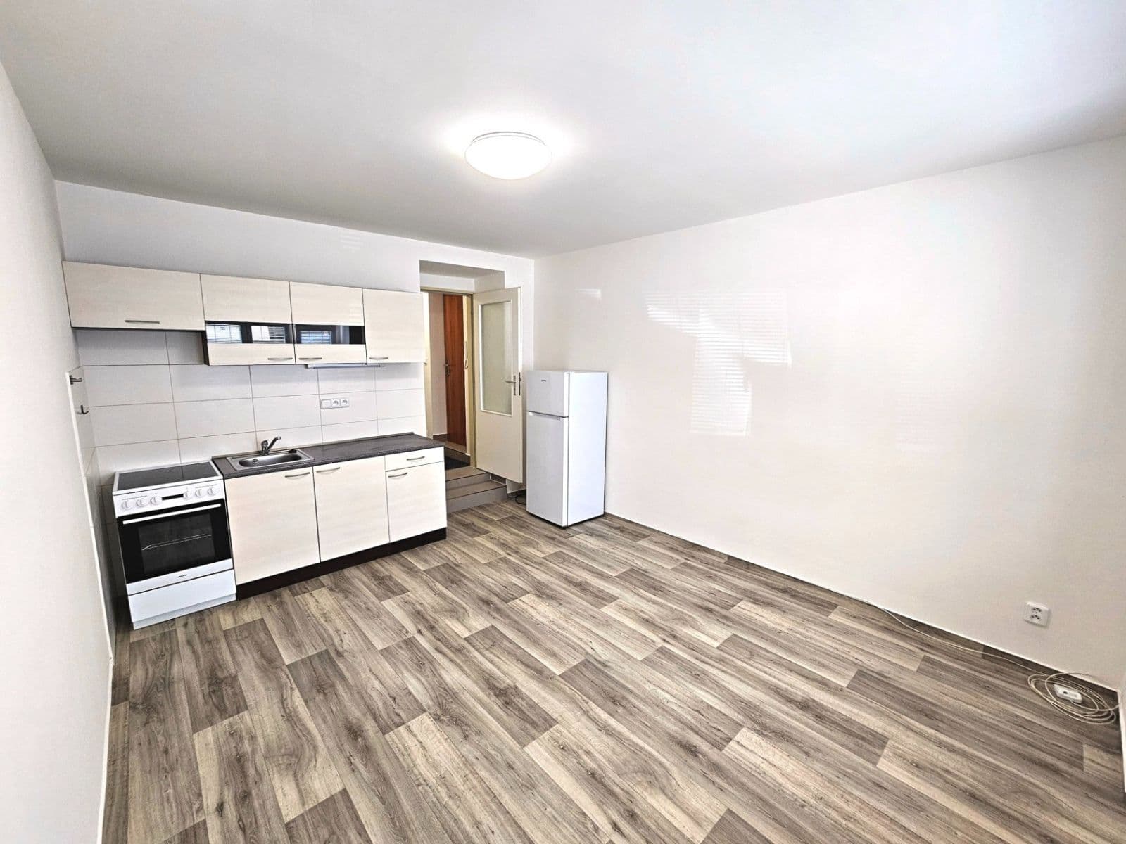 Prenájom bytu 1-izbový 39 m², Malátova, Brno, Jihomoravský kraj Prenájom bytu 1-izbový 39 m², Malátova, Brno, Jihomoravský kraj