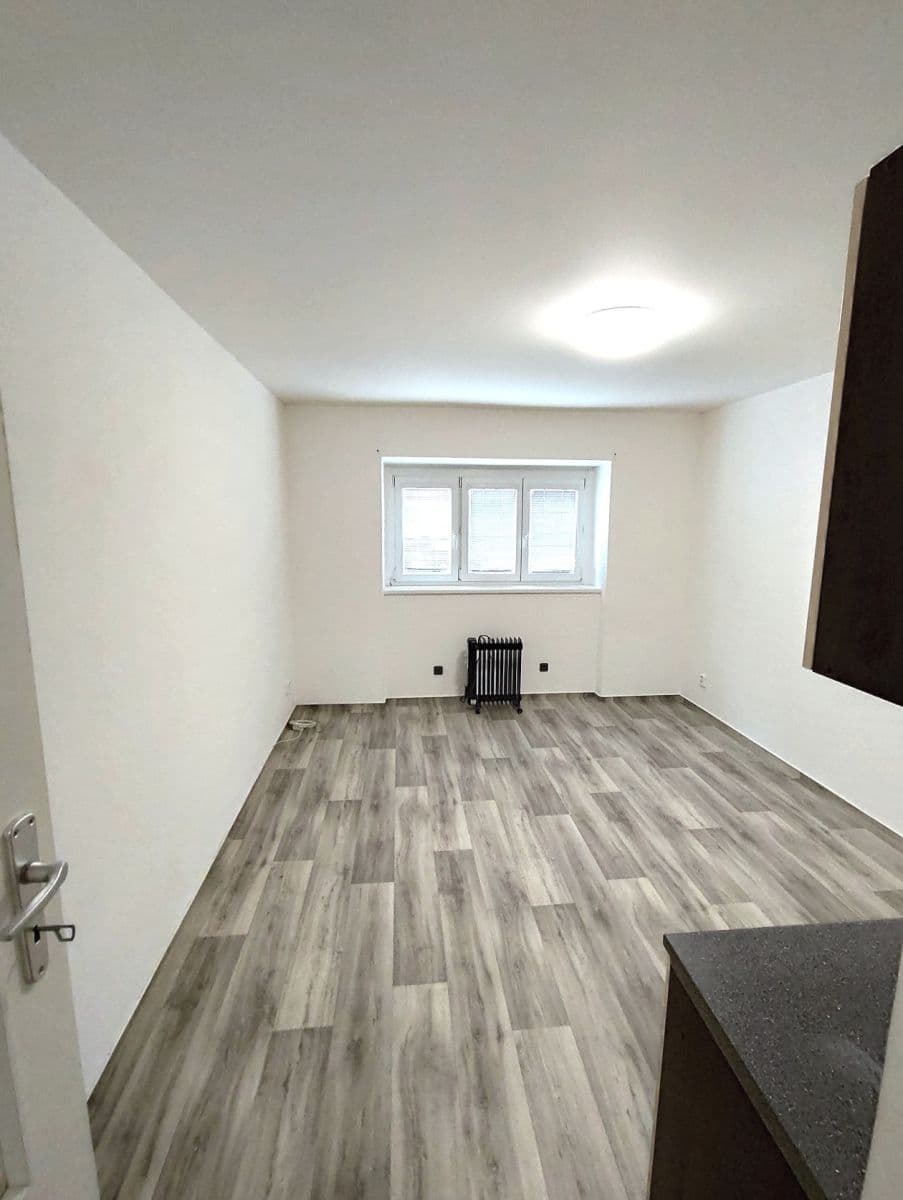 Prenájom bytu 1-izbový 39 m², Malátova, Brno, Jihomoravský kraj Prenájom bytu 1-izbový 39 m², Malátova, Brno, Jihomoravský kraj