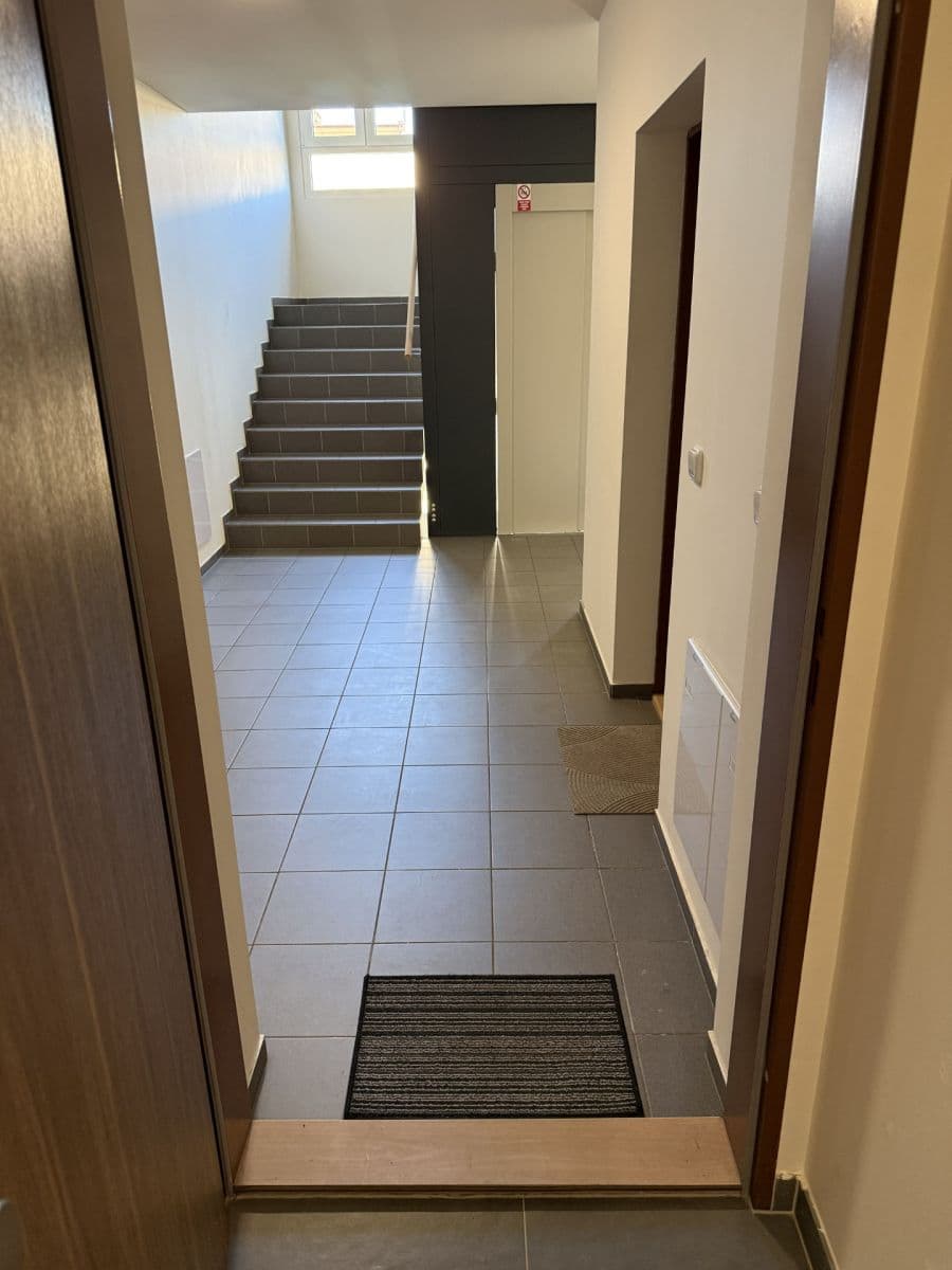Prenájom bytu 2-izbový 54 m², Lubenská, Rakovník, Středočeský kraj Prenájom bytu 2-izbový 54 m², Lubenská, Rakovník, Středočeský kraj