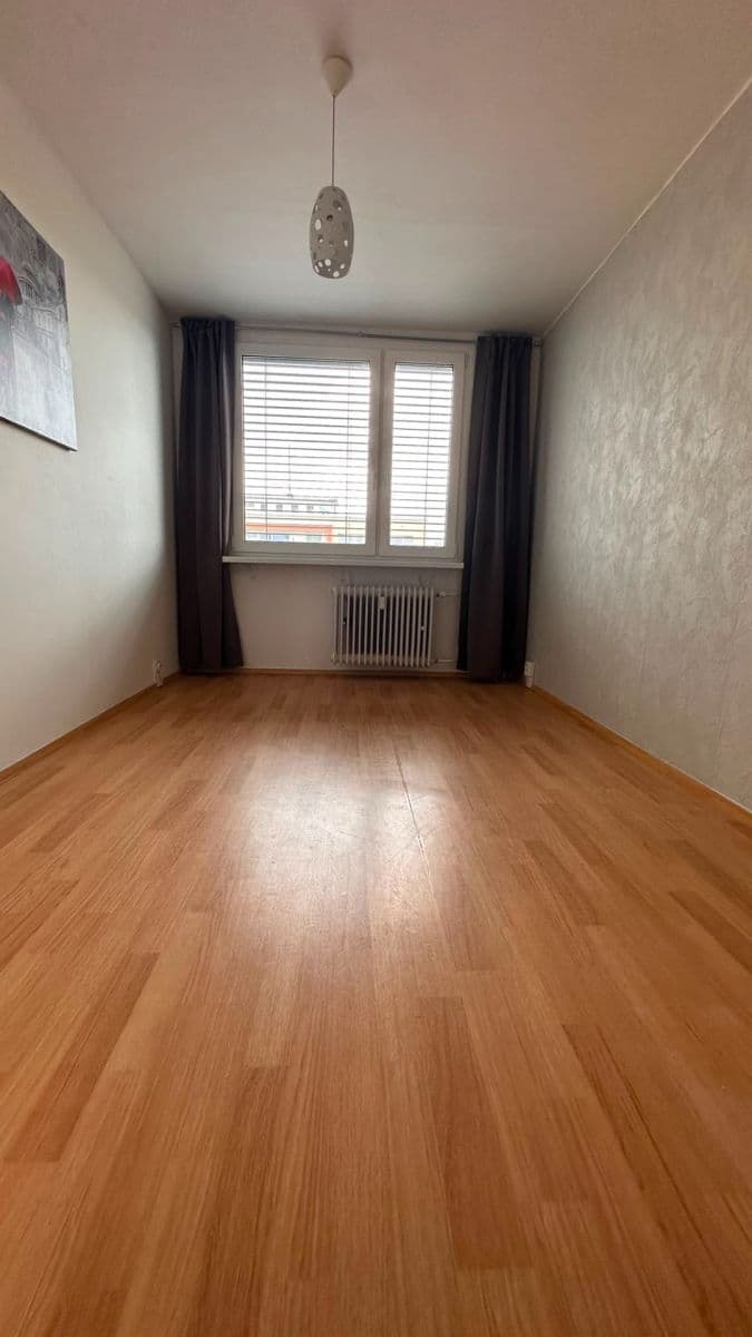 Prenájom bytu 2-izbový 42 m², Na Úlehli, Praha, Praha Prenájom bytu 2-izbový 42 m², Na Úlehli, Praha, Praha
