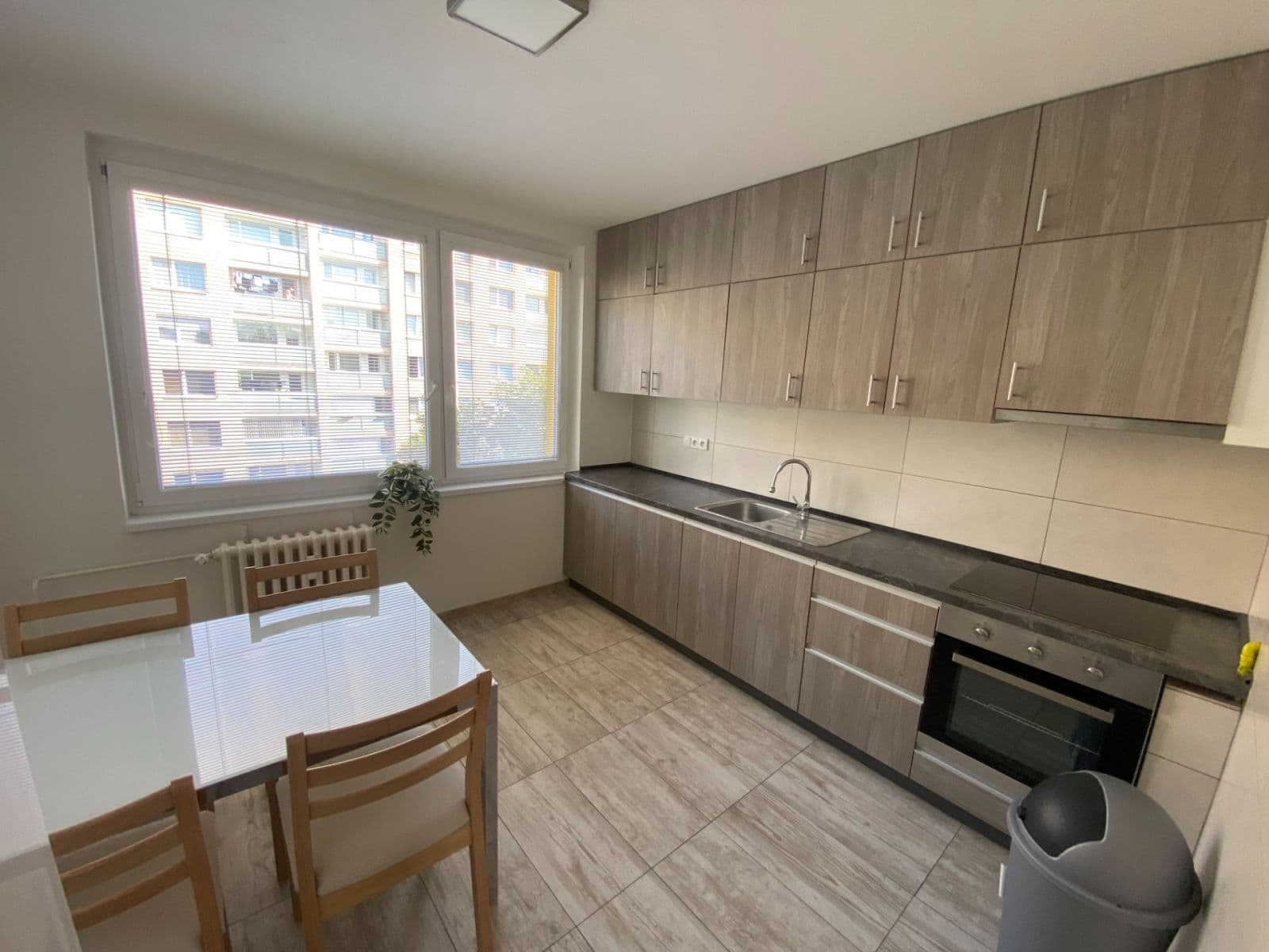 Prenájom bytu 1-izbový 18 m², Vazovova, Praha, Praha Prenájom bytu 1-izbový 18 m², Vazovova, Praha, Praha