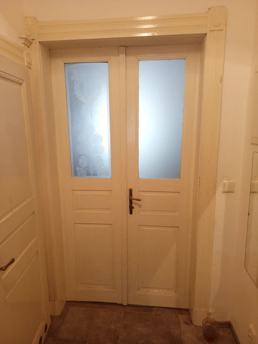 Prenájom bytu 1-izbový 47 m², Bulharská, Praha, Praha Prenájom bytu 1-izbový 47 m², Bulharská, Praha, Praha